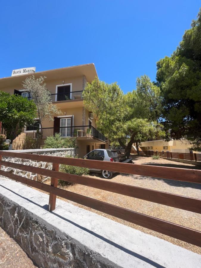 Santa Marina Rooms Agia Marina  Eksteriør billede