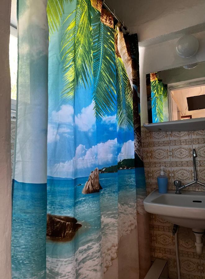 Santa Marina Rooms Agia Marina  Eksteriør billede