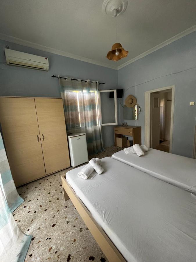 Santa Marina Rooms Agia Marina  Eksteriør billede