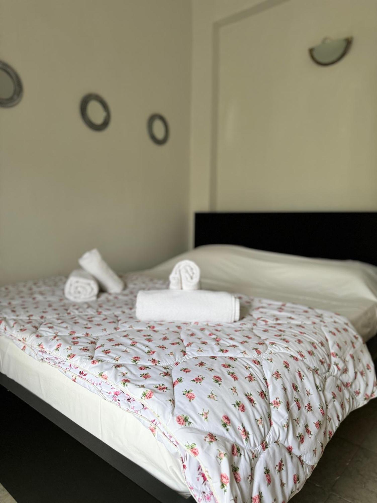 Santa Marina Rooms Agia Marina  Eksteriør billede