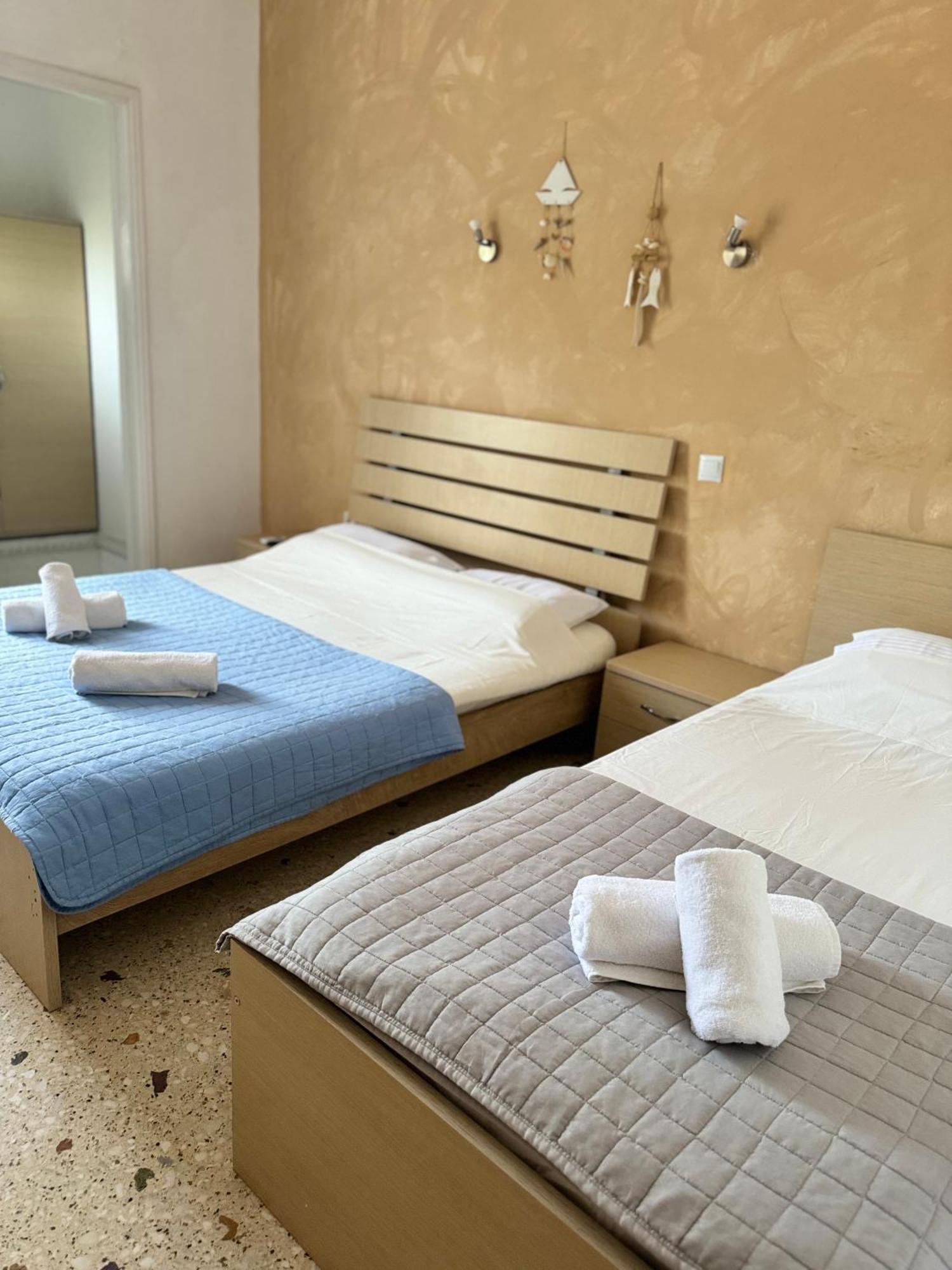 Santa Marina Rooms Agia Marina  Eksteriør billede