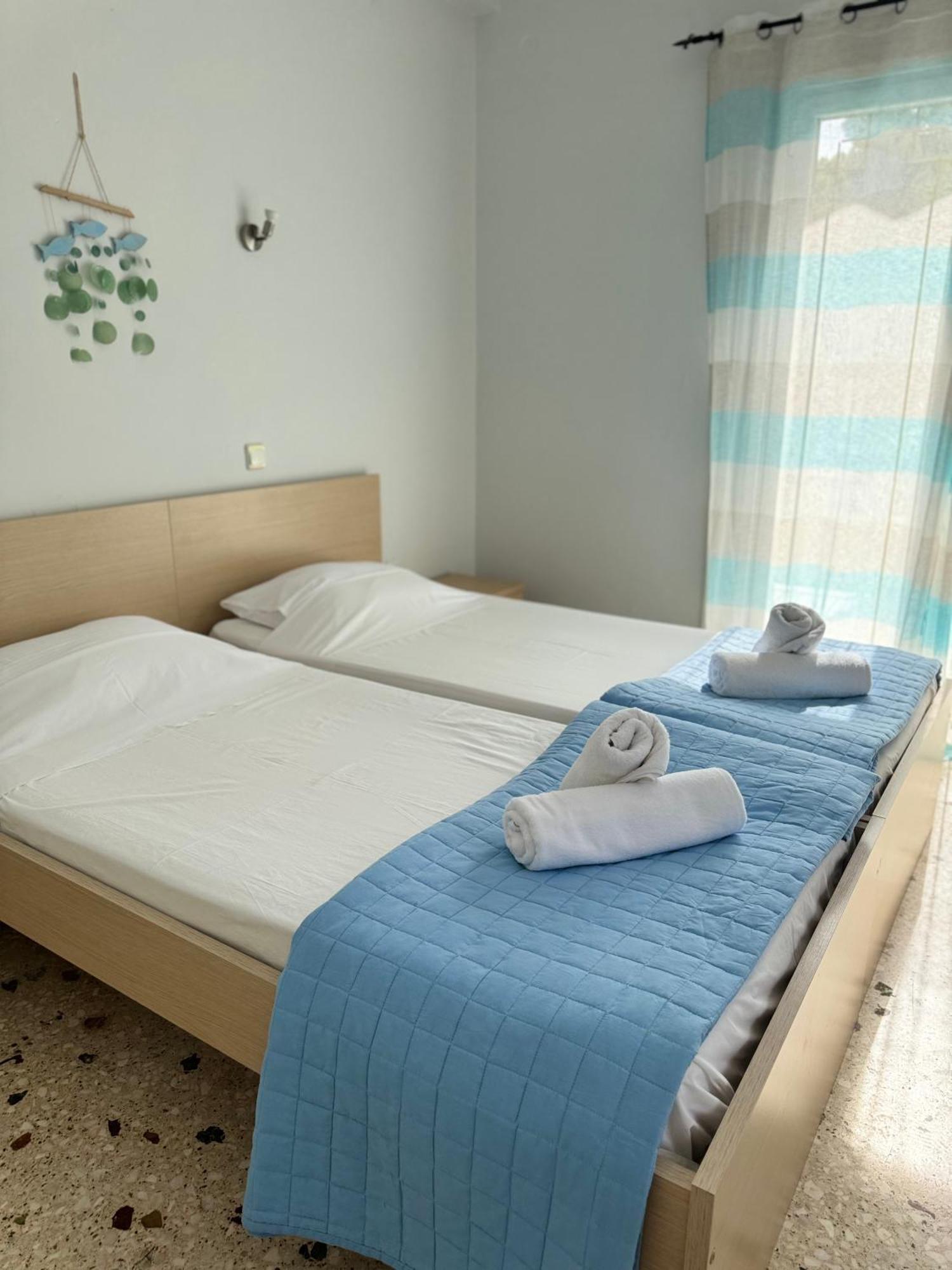 Santa Marina Rooms Agia Marina  Eksteriør billede