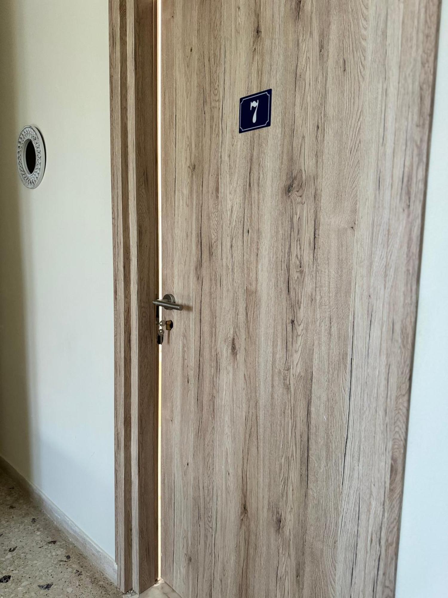 Santa Marina Rooms Agia Marina  Eksteriør billede